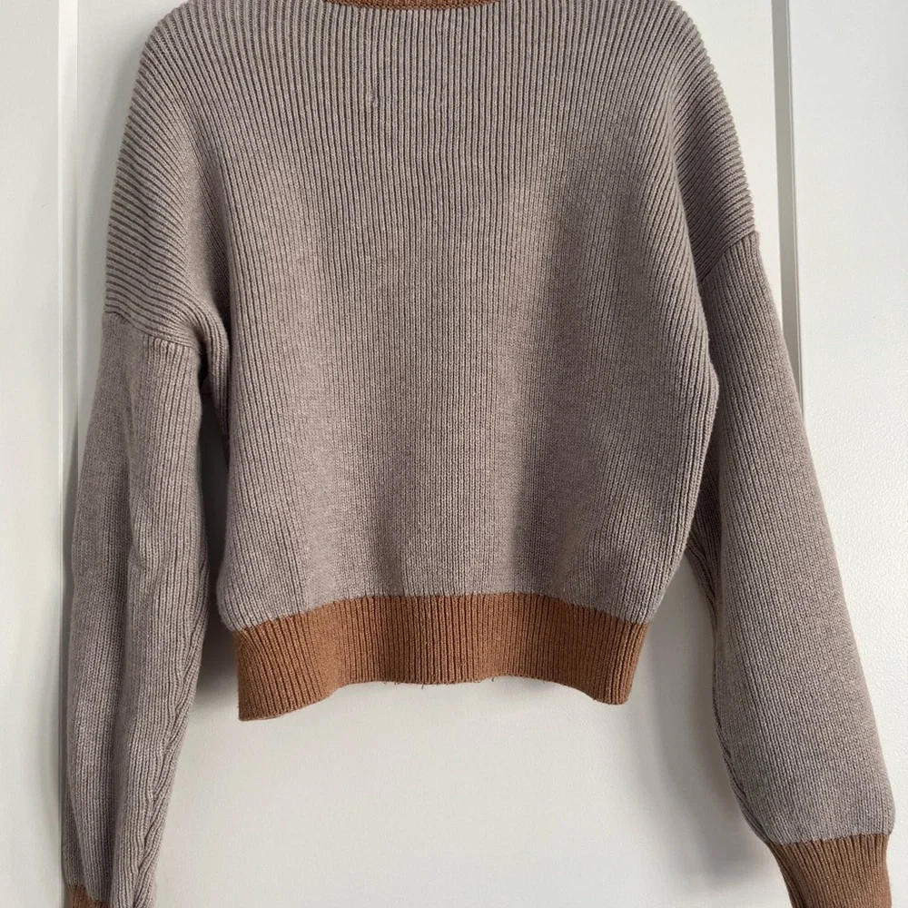 Abercrombie & Fitch Colorblock Sweater - Cream, Brown, and Gray - Picture 2 of 2